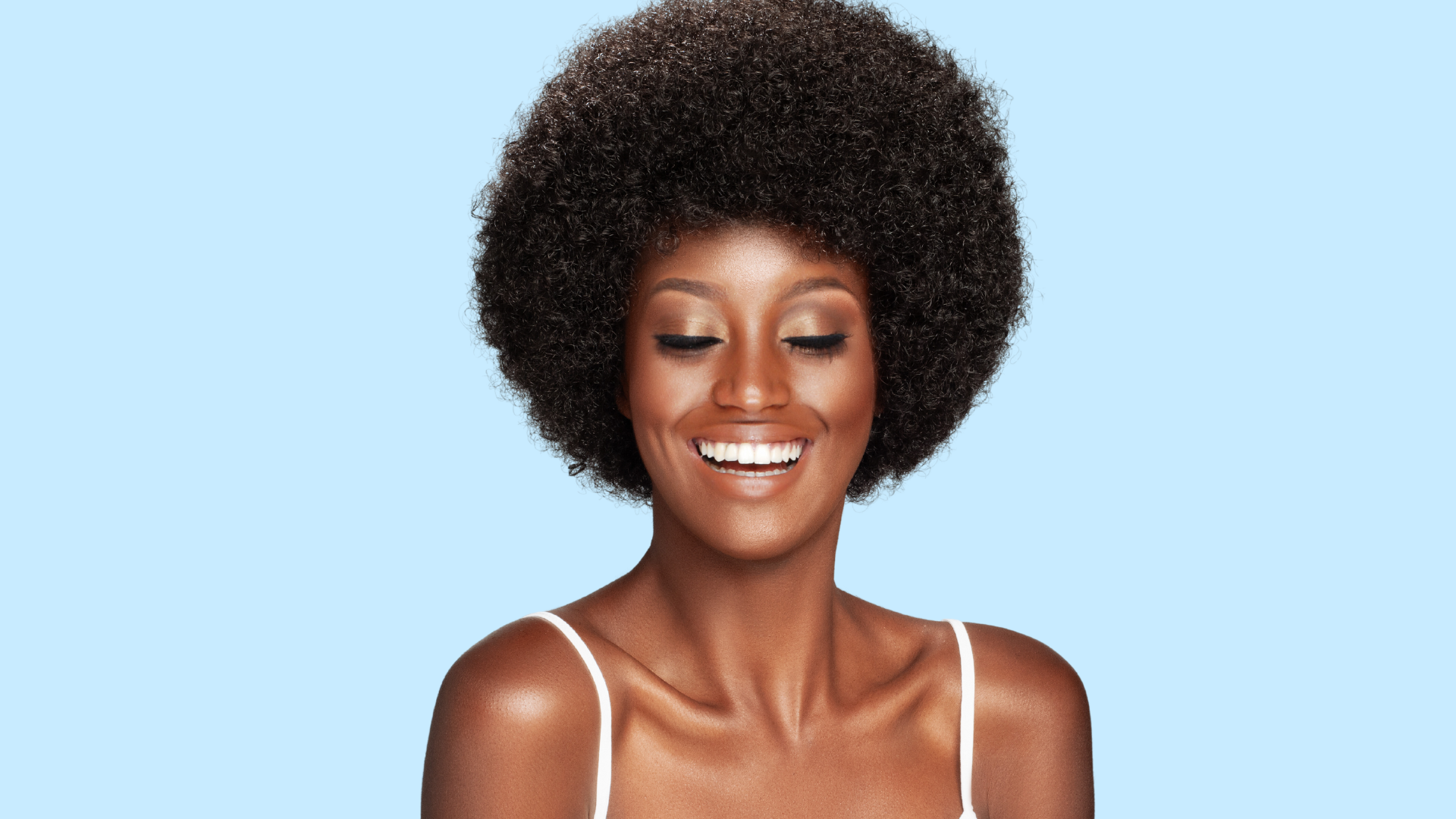 Révélez la beauté de vos cheveux avec la routine spéciale cheveux crépus