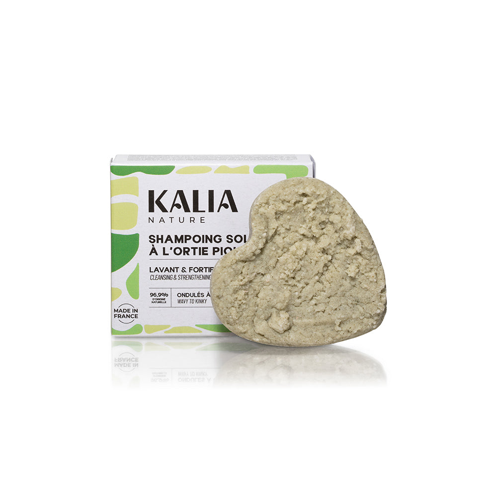 Shampoing Solide à l’Ortie Piquante Kalia Nature – soin purifiant et fortifiant pour renforcer et revitaliser les cheveux texturés.