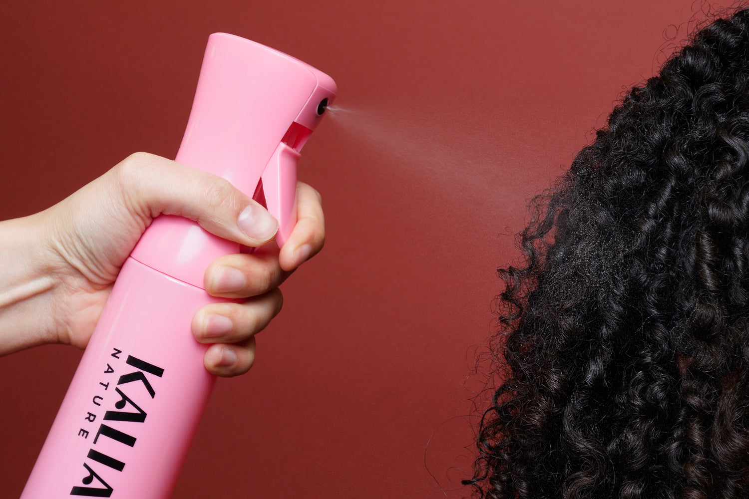 Photo en gros plan du spray à eau Kalia Nature – offre du mois de février : un spray offert dès 50€ d’achat.